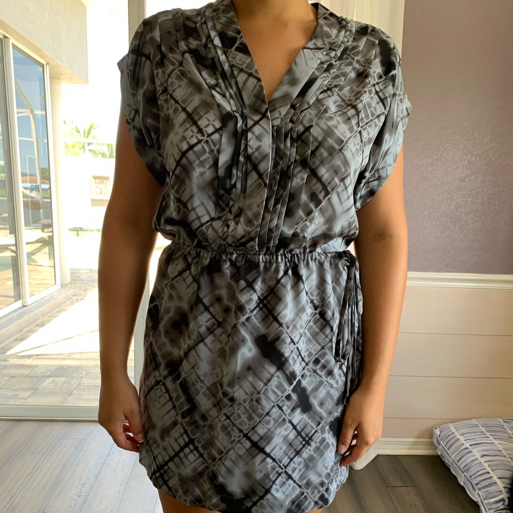 Banana republic gray pattern dress